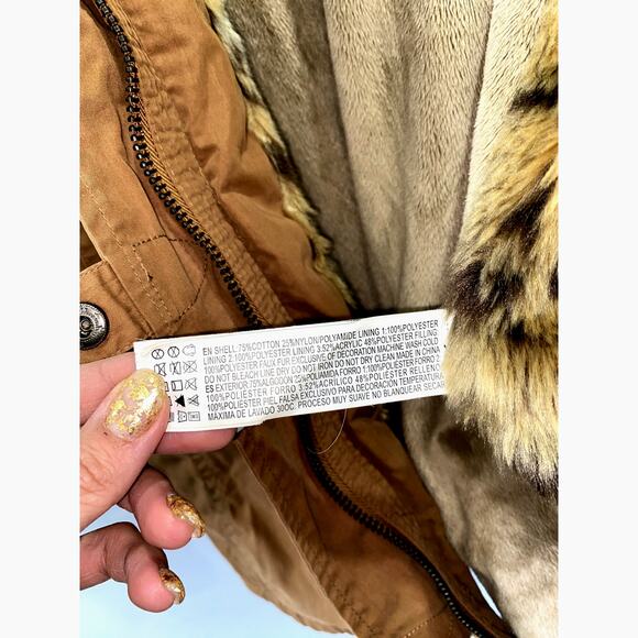 Forever21 Tan Hooded Faux fur Parka Jacket Size M Cotton Blend - Picture 8 of 11